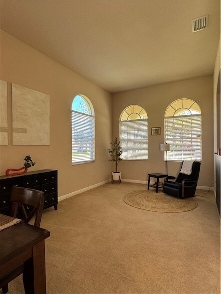 Photo - 3318 Burlington Pl SW