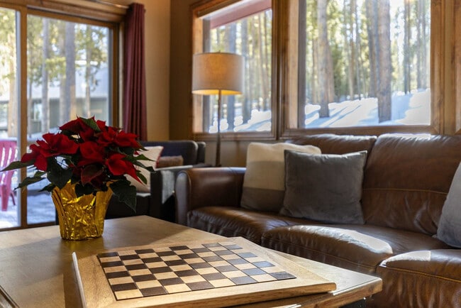 Photo - 157 Independence Cir Unit ID1387672P