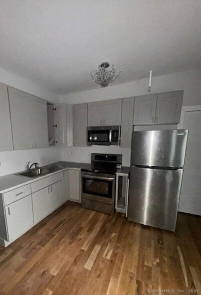 Building Photo - 980 Hancock Ave Unit 3R