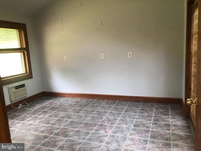 Photo - 16495 Pine Springs Ln
