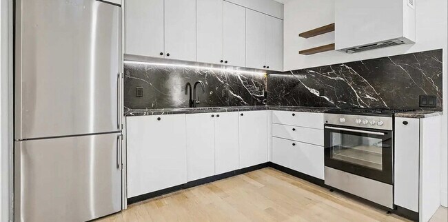 Photo - 260 Gold St Unit SI ID1570458P