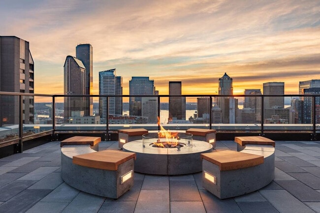 Photo - 1122 Madison St Unit ID1227744P