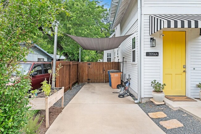 Photo - 3206 Garden Villa Ln Unit A