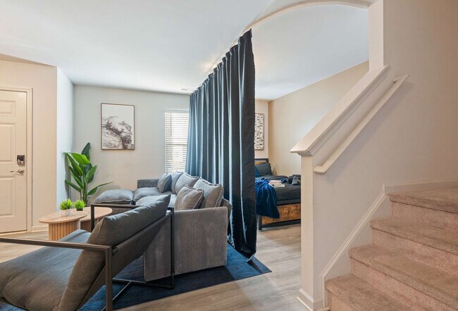 Photo - 219 Socket St Unit SI ID1284654P