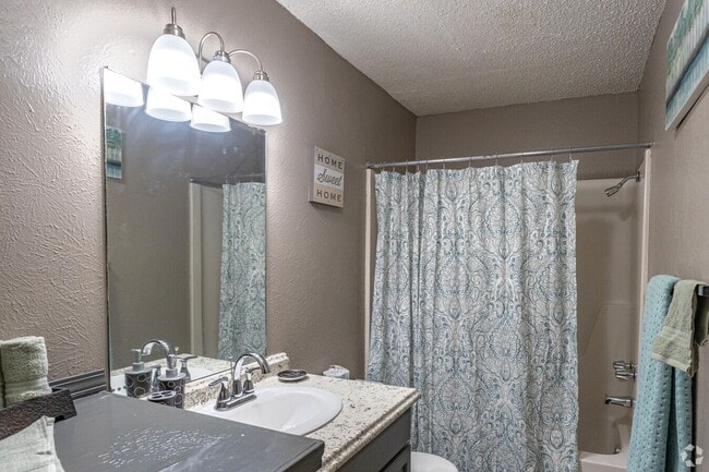 Photo - Avendale Pointe Apartments