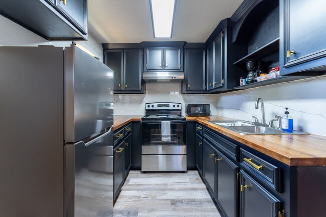 Photo - 1538 S 19th St Unit ID1268399P