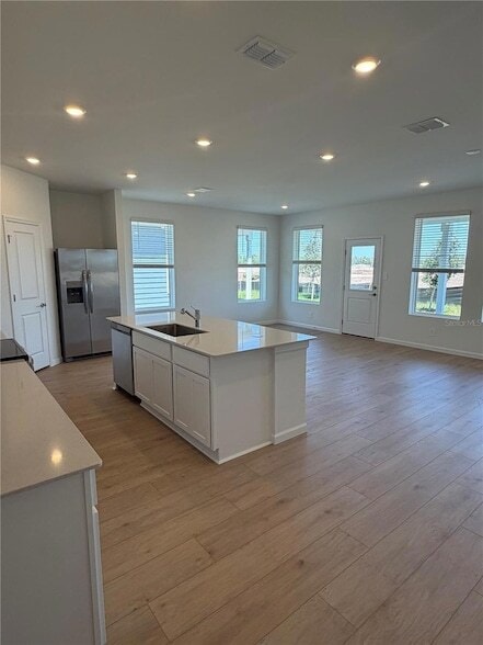 Photo - 4377 Vibernum Ave