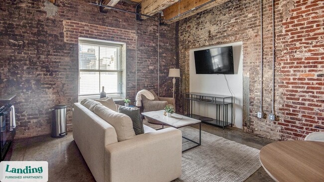 Building Photo - 99 S Front St Unit 415.1408726