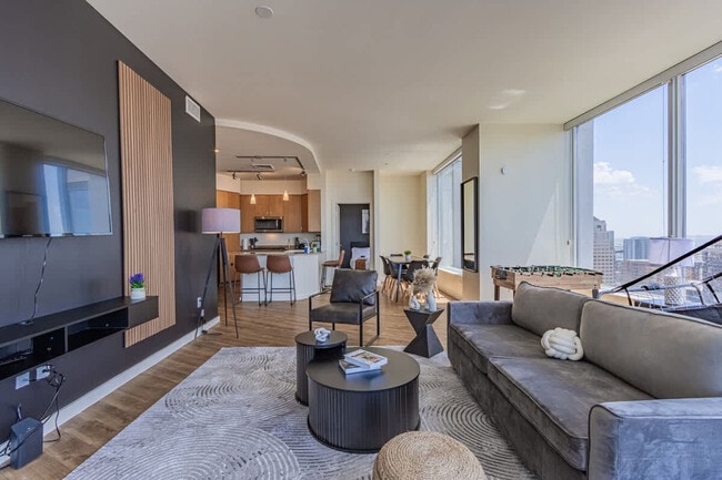 Photo - 44 W Monroe St Unit ID1263180P