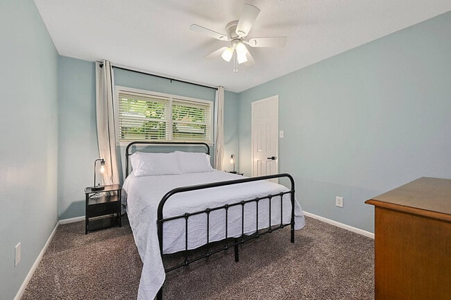 Photo - 1909 Langford St Unit ID1328073P