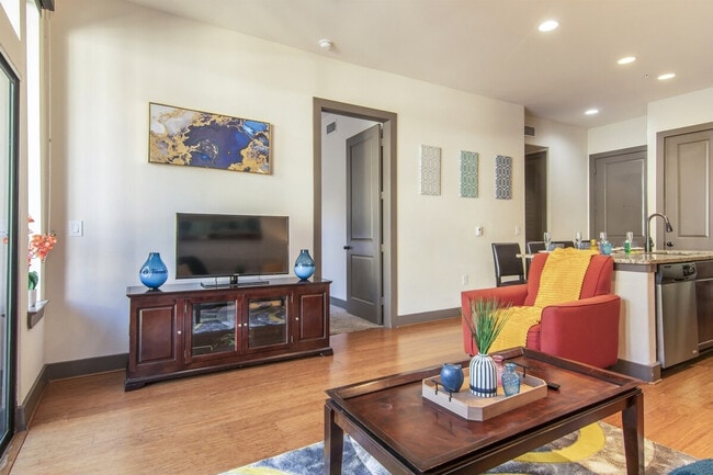 Photo - 5351 W Alabama St Unit ID1359142P