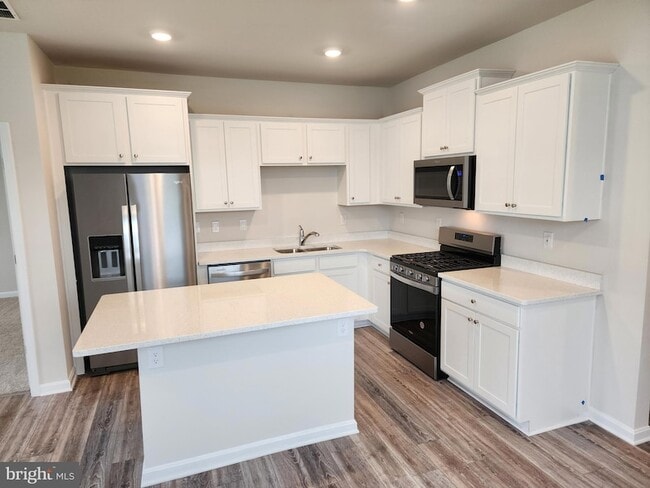 Photo - 39114 Sail Away Ln