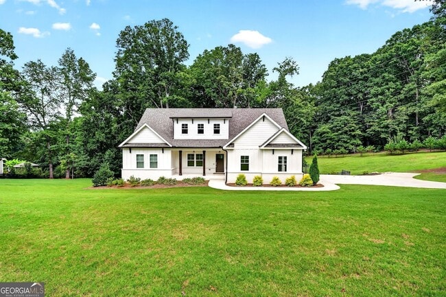 Photo - 727 Old Collins Rd