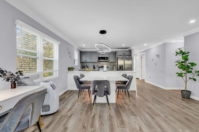 Photo - 1000 Parkwood Ave Unit ID1270764P