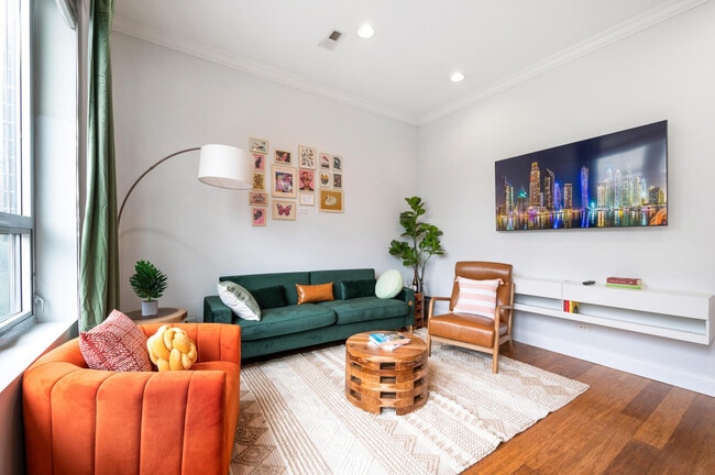 Photo - 1243 W Madison St Unit ID1026688P