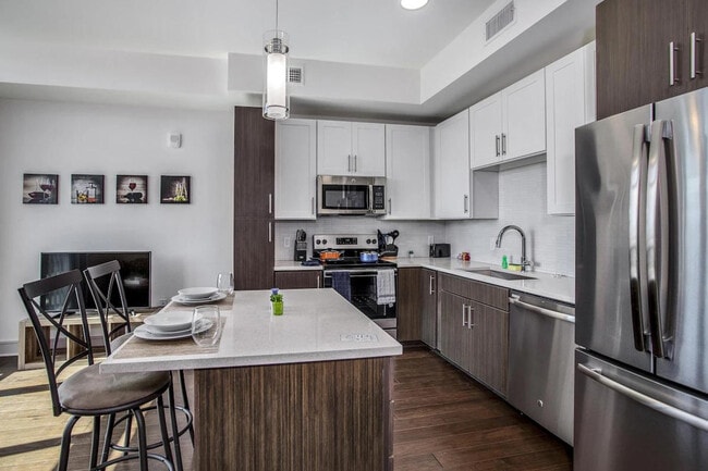 Photo - 6734 Main St Unit ID1359164P