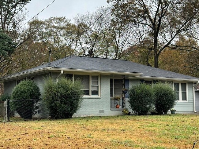 Building Photo - 2157 Settle Cir SE