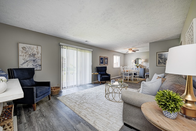 Photo - Ivy Knoll Apartments