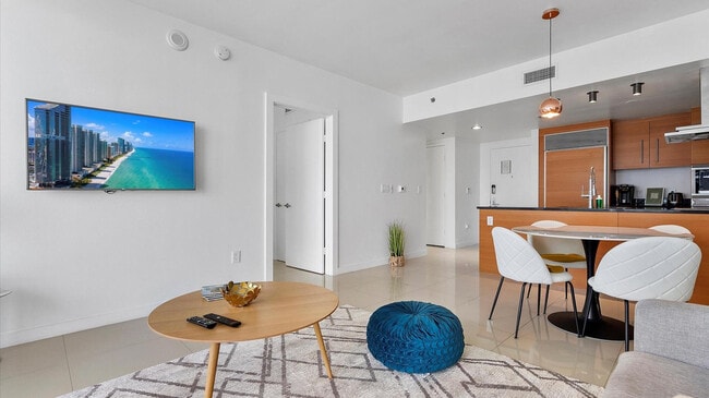 Photo - 475 Brickell Ave Unit FL30-ID1049802P