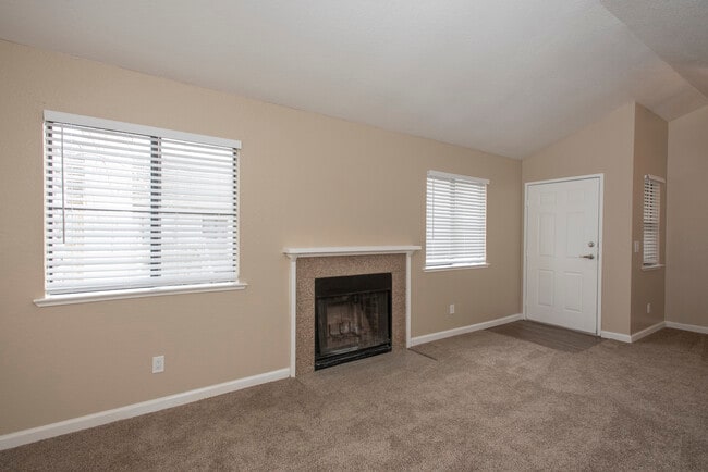 Photo - River's Edge Apartments