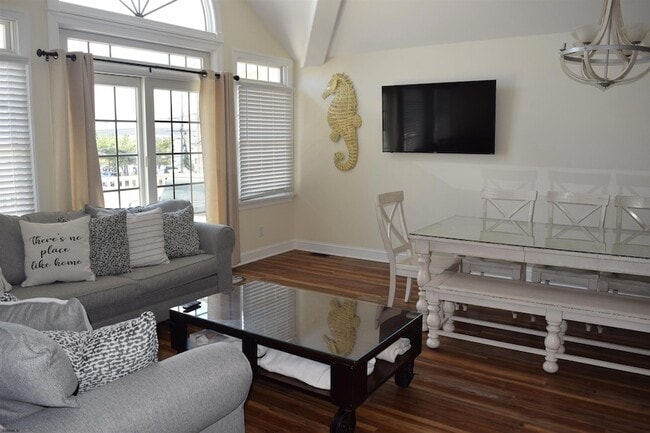 Photo - 205 W Brigantine Ave