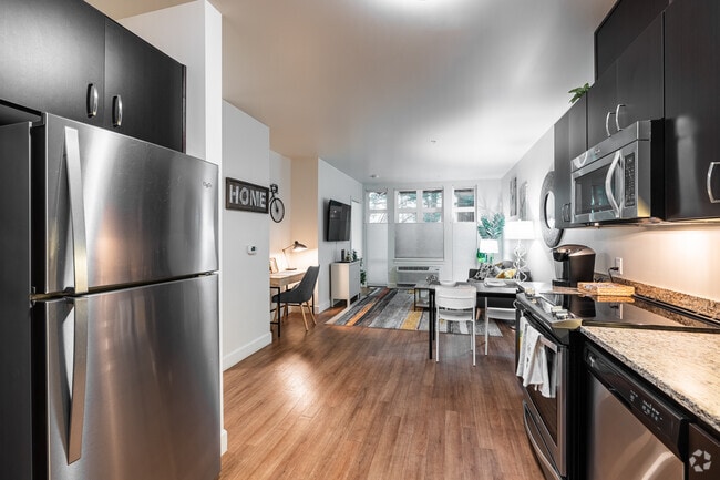 1BR, 1BA - 669SF - Kitchen - The Cameron