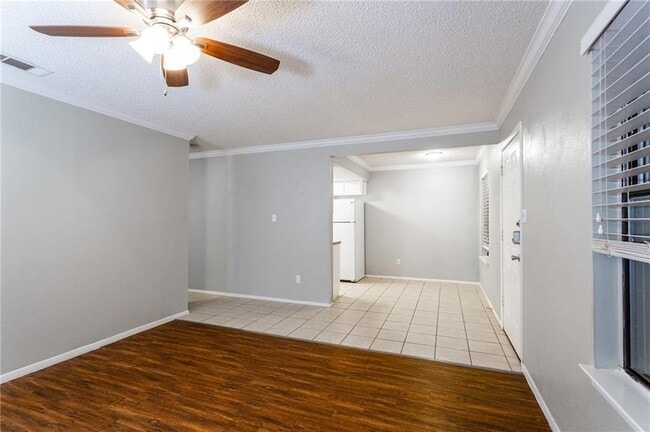 Photo - 11519 Pecan Creek Pkwy Unit 17