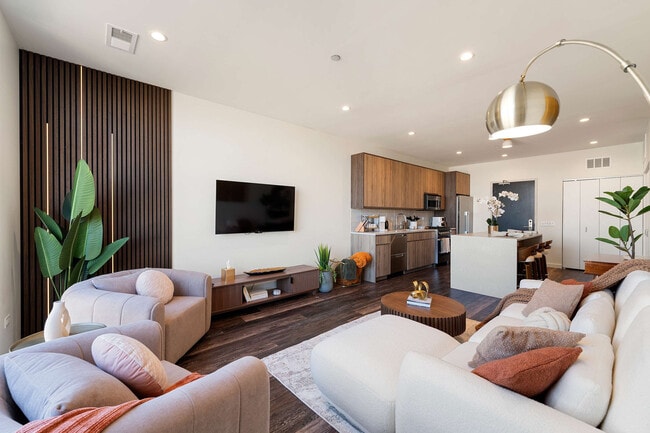 Photo - 1122 W Chicago Ave Unit ID1244948P