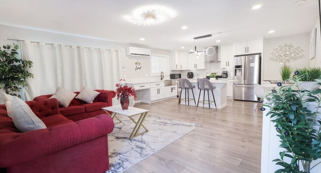 Photo - 1063-67 Gillespie Dr Unit SI FL1-ID1471806P