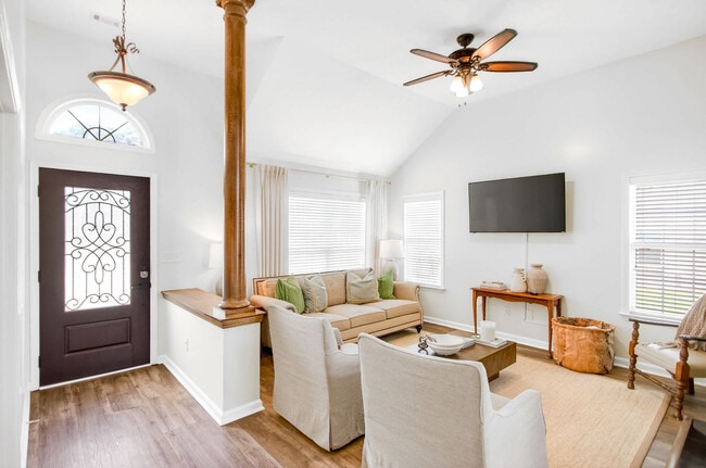 Photo - 7367 Heathermoore Loop Unit SI ID1572290P