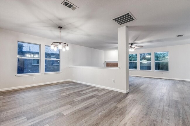 Photo - 1817 Heron Dr