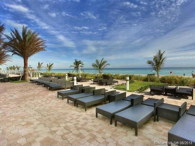 Photo - 18201 Collins Ave Unit 1908