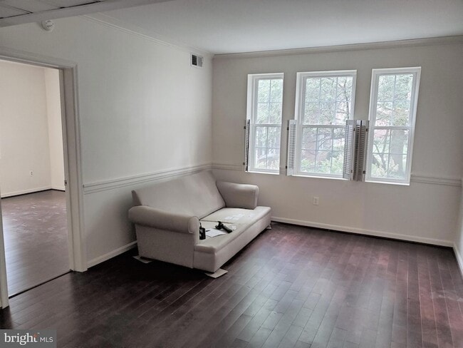 Photo - 1719 N Troy St Unit 8393