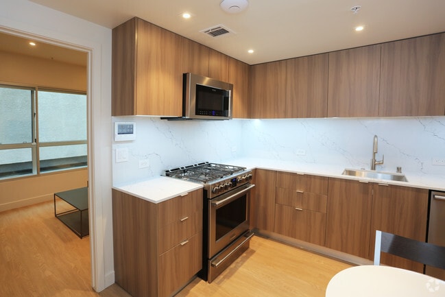 1BR, 1BA-500 SF - Arrive West LA