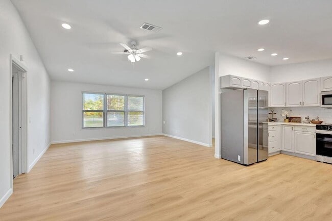 Photo - 9312 Pinion Dr