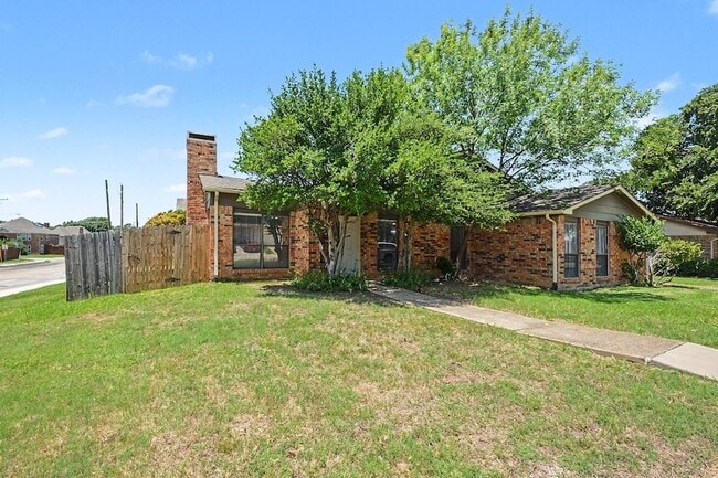 Photo - 2201 Jackson Cir