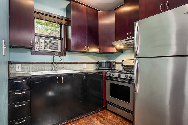 Photo - 1208 E Thomas St Unit ID1324809P