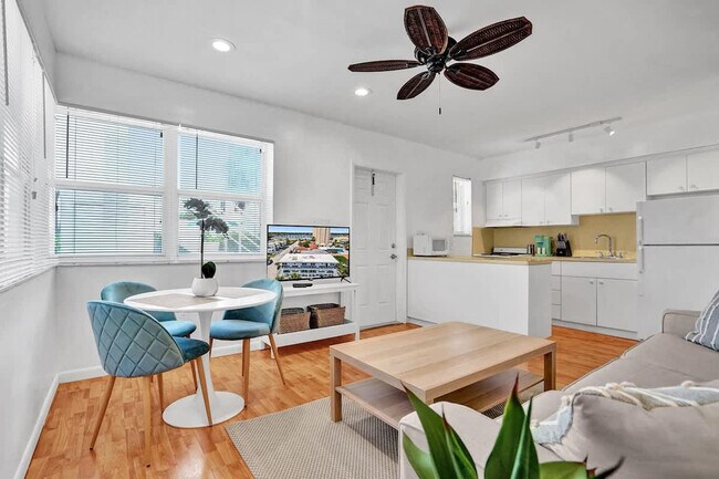 Photo - 851 N Surf Rd Unit SI ID1312661P
