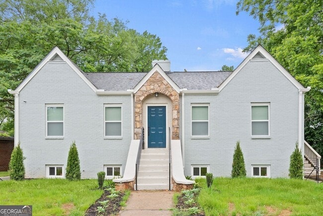 Photo - 636 Francis Pl NW Unit A