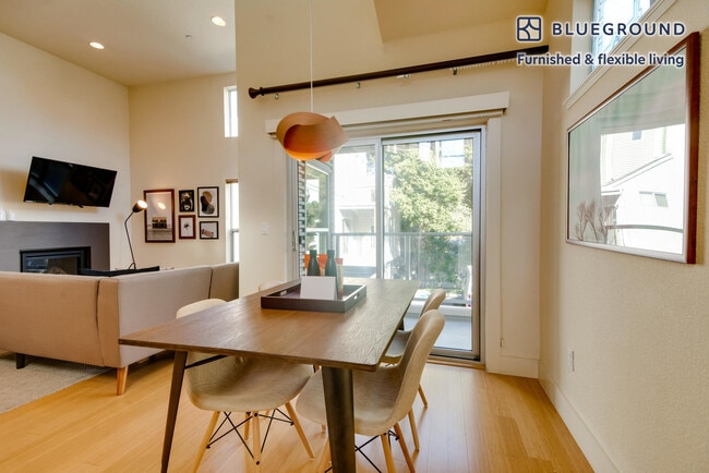 Photo - 5 Heritage Pl