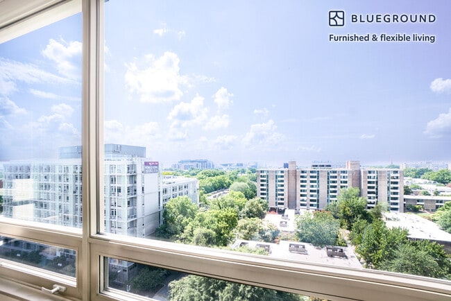 Photo - 301 M St SW Unit FL11-ID1137