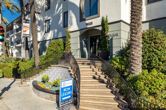 Entrance - Plaza at Sherman Oaks