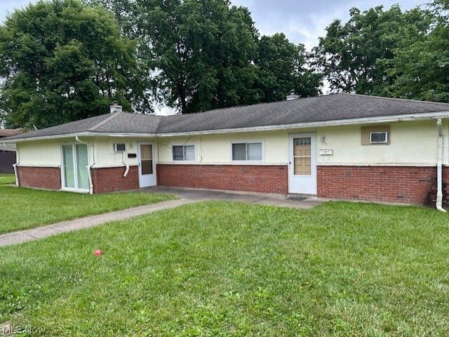 Building Photo - 3025 Northgate Ave Unit 1/2