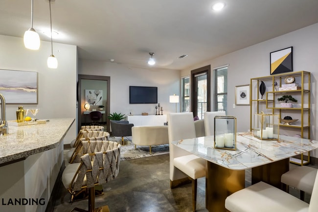 Building Photo - 14805 Grisby Rd Unit 364