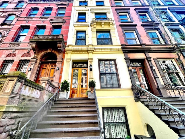 Photo - 112 W 78th St Unit ID1225818P