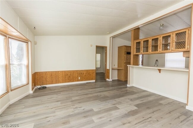 Photo - 1130 E Mesquite Ave