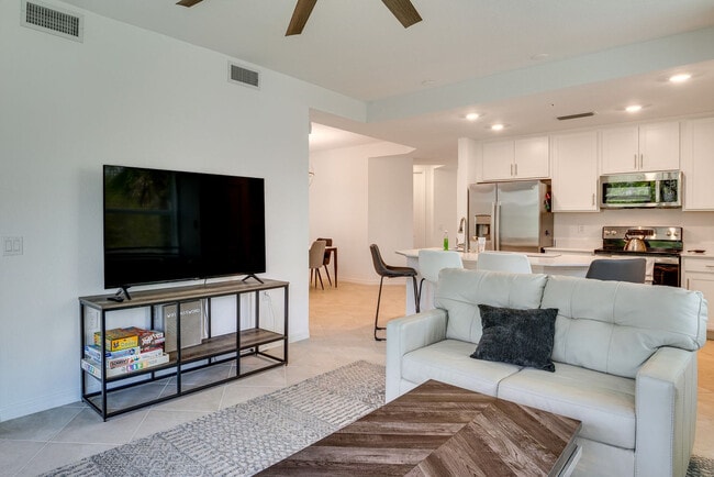 Photo - 14161 Heritage Landing Blvd Unit SI FL1-ID1621210P