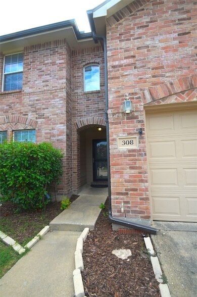 Photo - 308 Acklington Dr