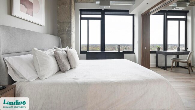 Photo - 5201 Leesburg Pike Unit 1042