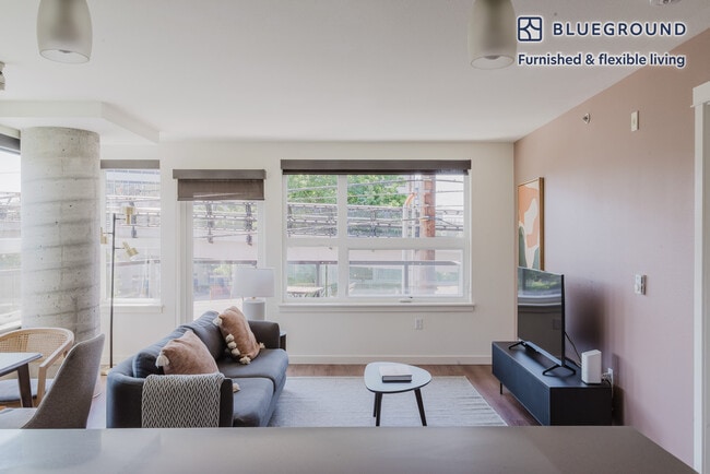 Photo - 330 3rd Ave W Unit FL2-ID763